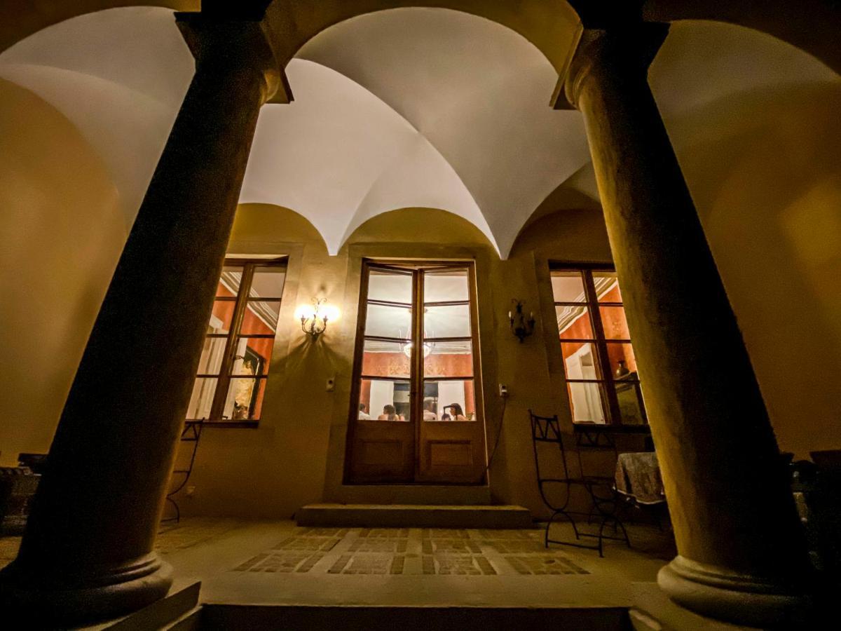 Maison Suchard, Tradition & Elegance In The Jura Couvet 外观 照片